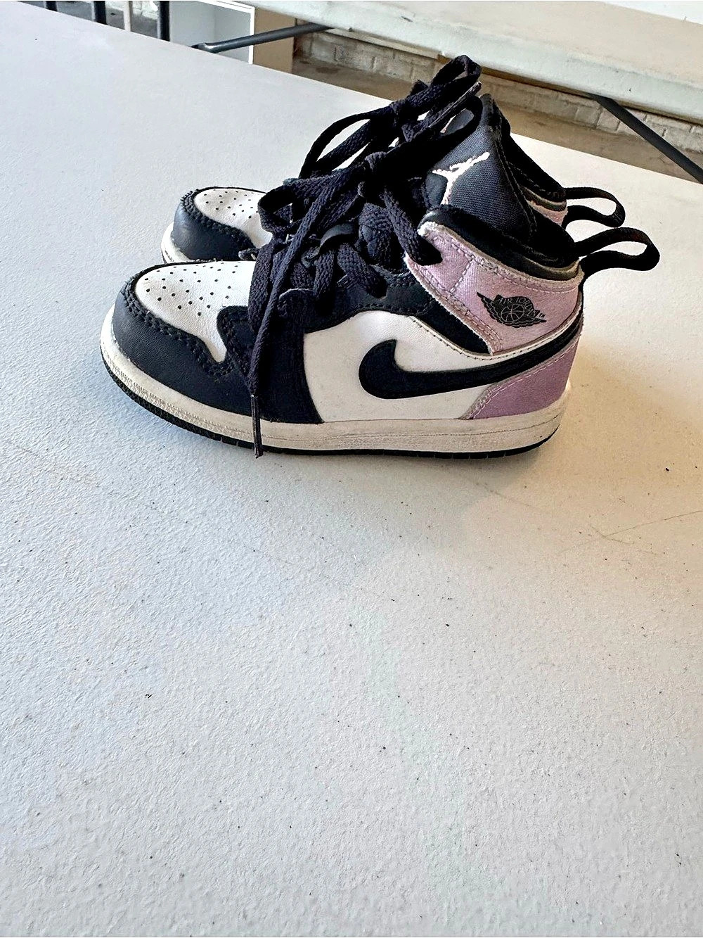 Jordan Air Jordan 1 Mid Black & Purple Girls US 8C